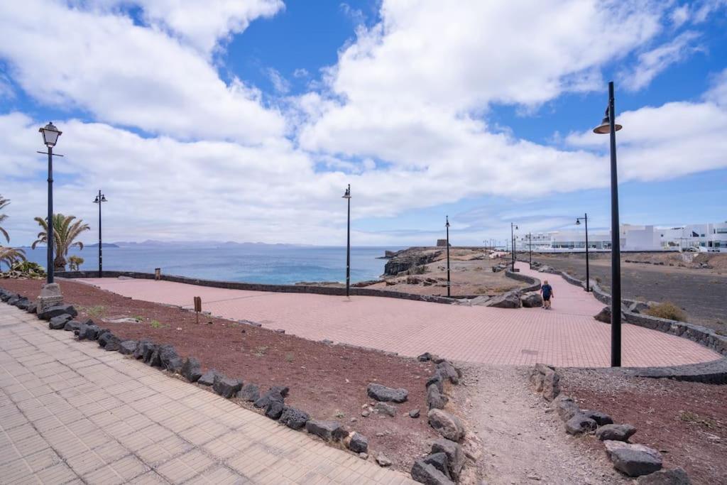 Beautiful Home In Lanzarote 5 Mins From Marina プラヤ・ブランカ エクステリア 写真